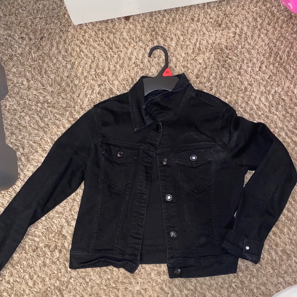 Black jacket - Picture 2 of 4
